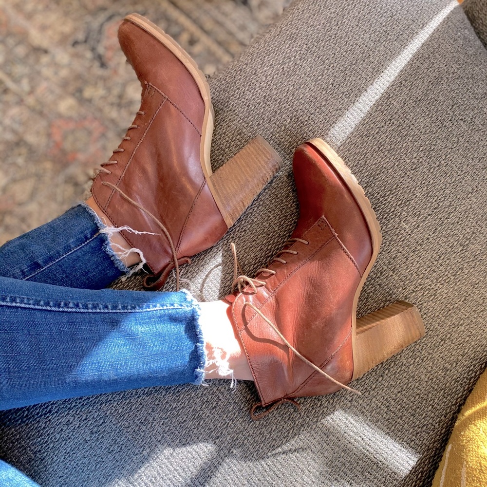 Madewell lace up booties